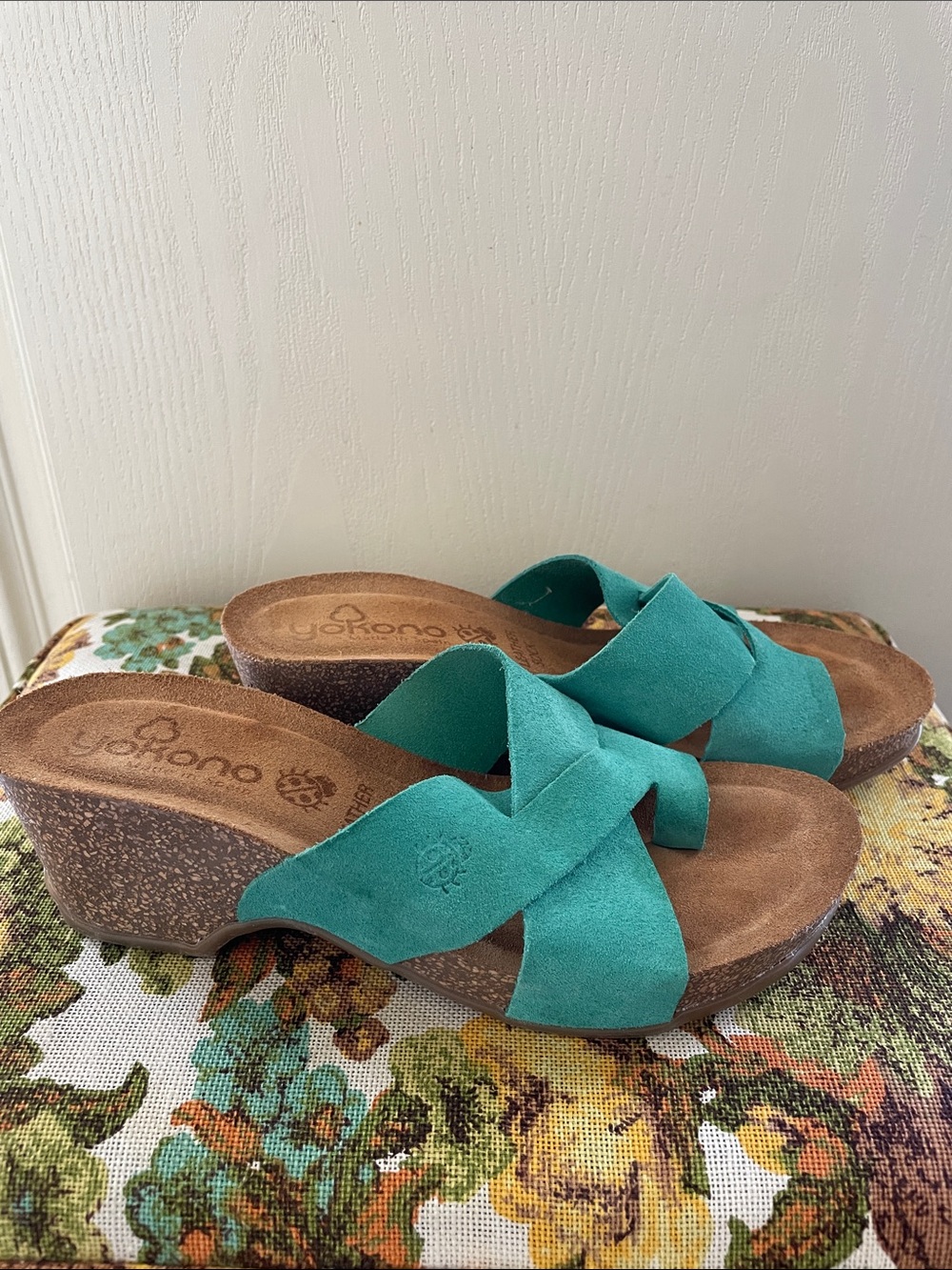 Yokono made in Spain Teal Suede Crisscross Wedge Sandals Sz38